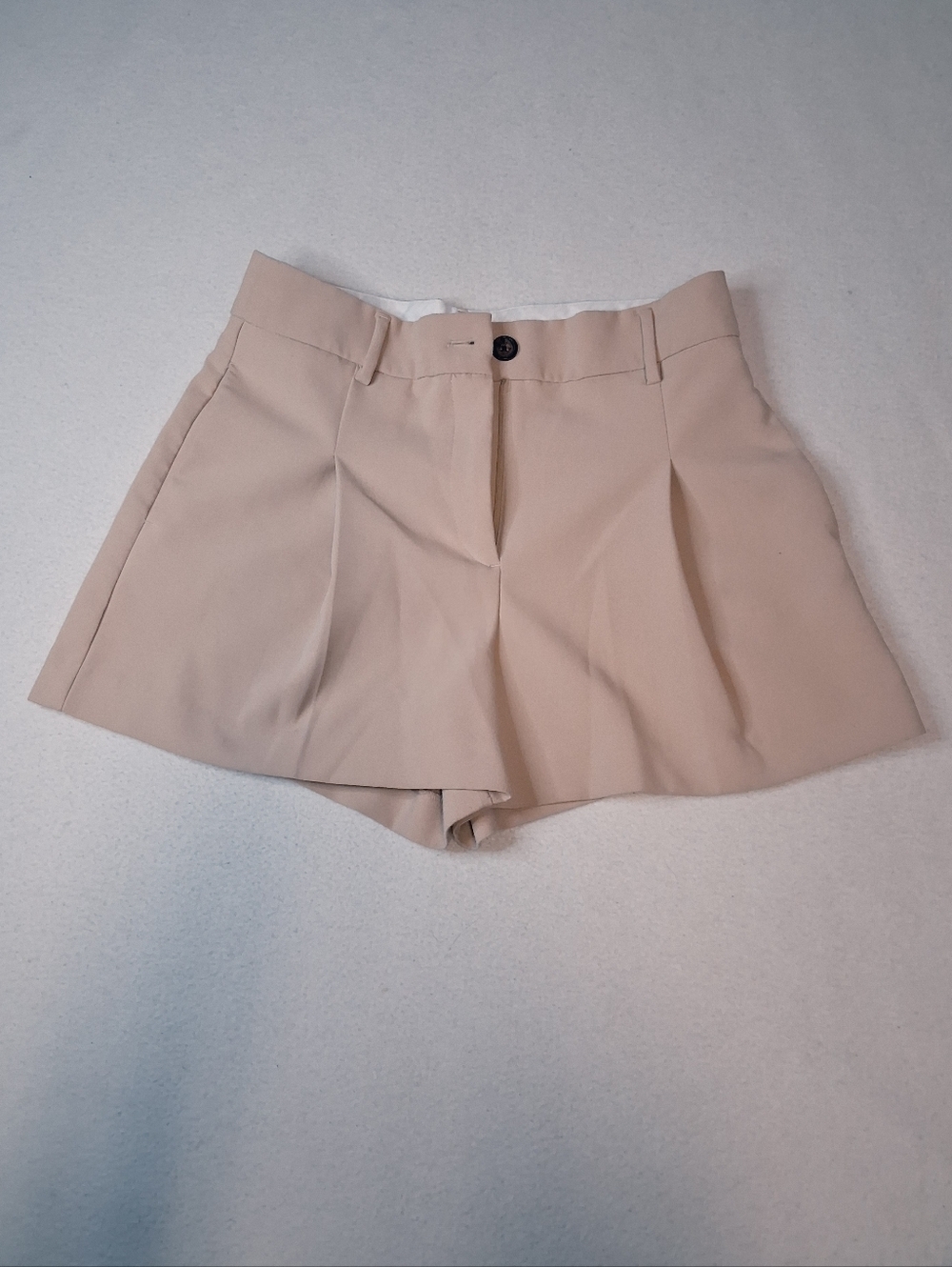 Only Beige Pleated Skort Shorts